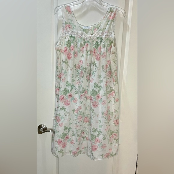 Vintage Miss Elaine Lace Trim Floral Nightgown Size L - Picture 1 of 9